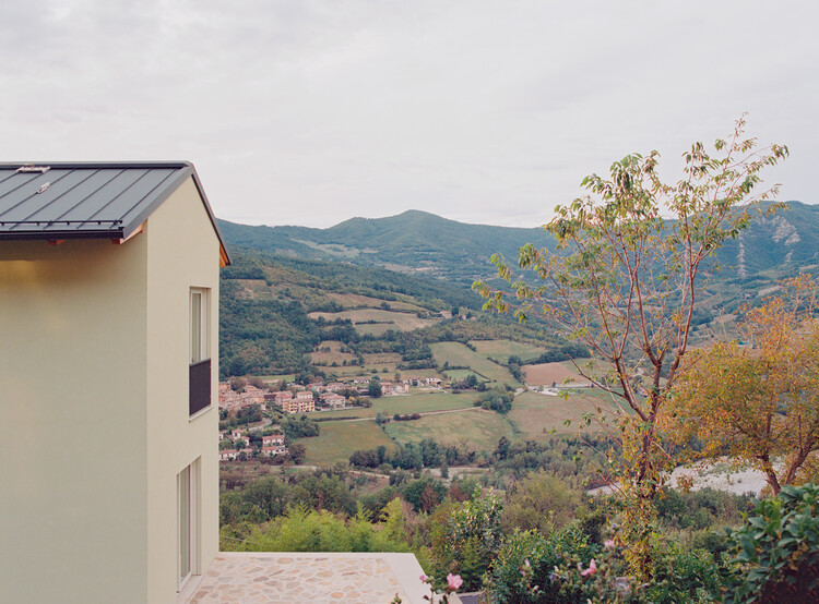 Private House Val Trebbia / Studio Pietro Todeschini + Studio Paolo Pagani - Exterior Photography