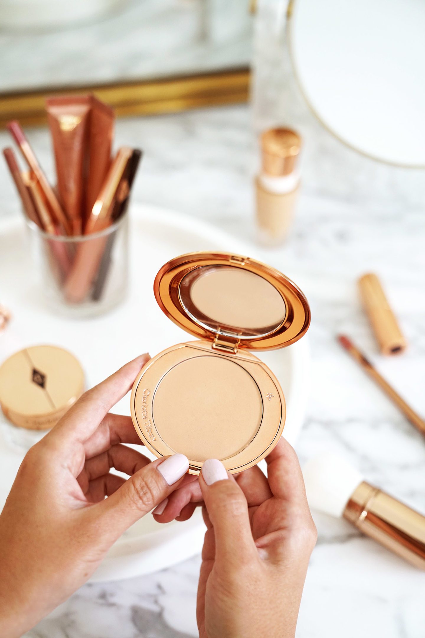 Charlotte Tilbury Airbrush Flawless Powder Medium | The Beauty Look Book