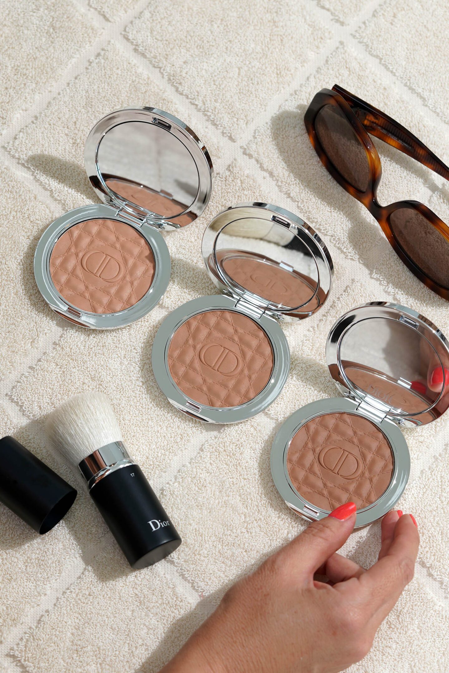 Dior Forever Nude Bronze - new formula Regular size 03 Soft, 04 Warm and 04 Warm matte