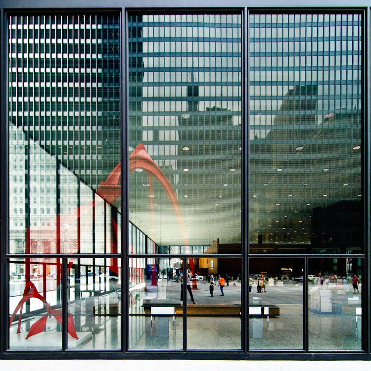 Mid-Century & Mid-Western: Tracing the Modernist Movement in America’s Industrial Corridor - Image 12 of 15