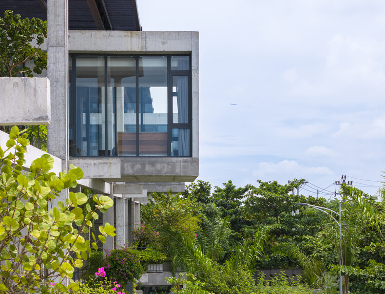 Textile Factory Office / Ho Khue Architects - Exterior Photography, Concrete, Balcony