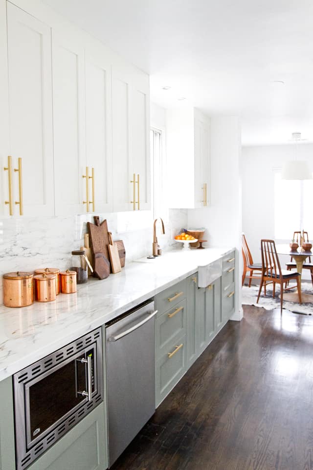 Bright Two Tone Kitchen Cabinets