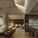 House Rinconada / Oioioi - Interior Photography, Dining room, Wood, Chair, Concrete, Beam