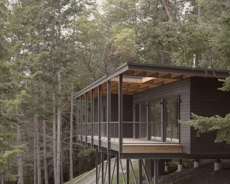 Trestle Cabin / Miller Hull Partnership - More Images