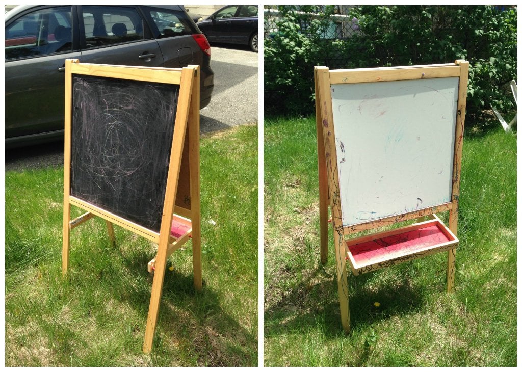 We’re Saying “I Do!” to This Gorgeous Wedding Sign DIY 25 old MÅLA easel by IKEA