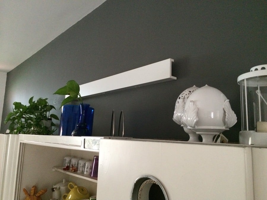 IKEA picture ledge light