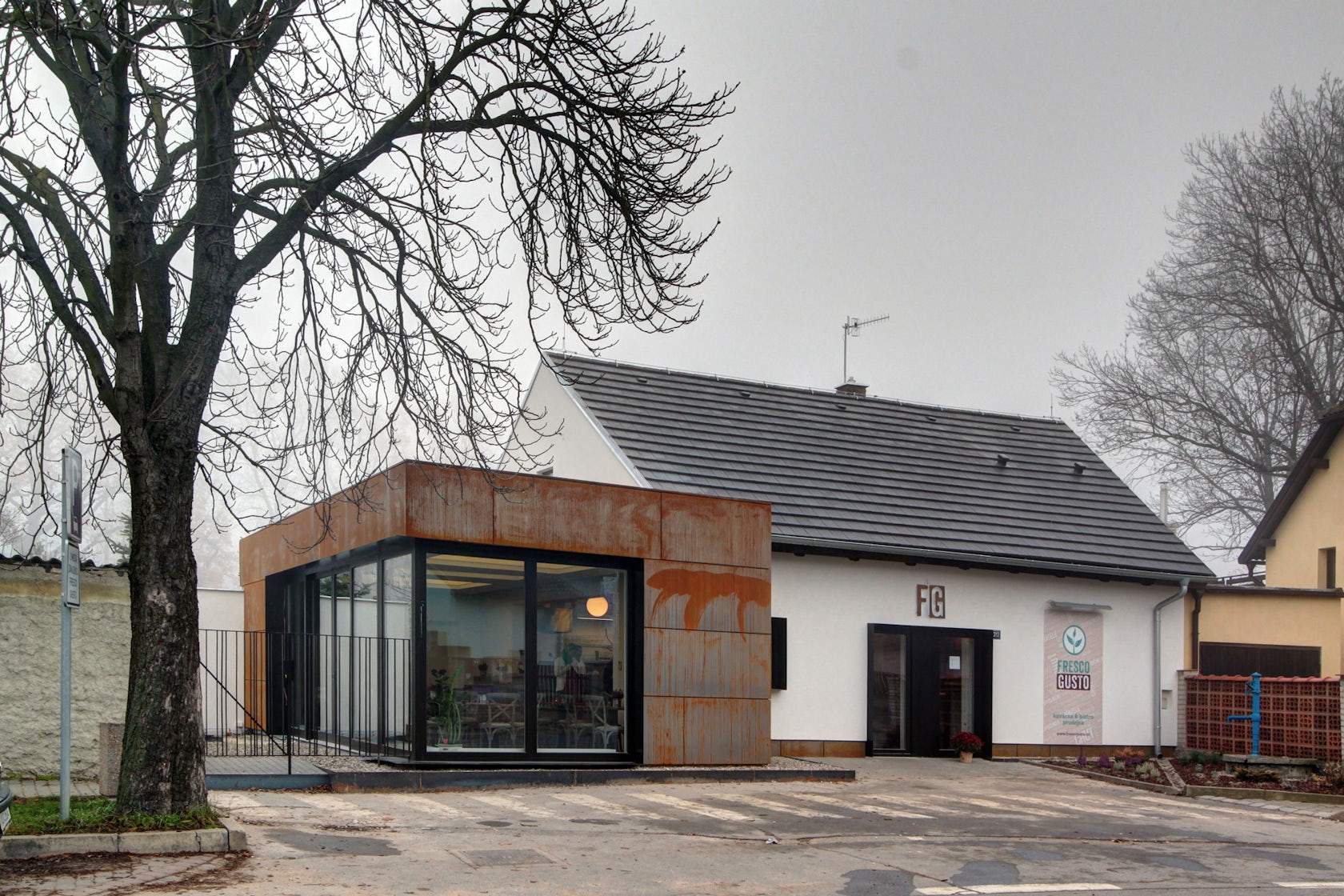 © ORESTA architekti