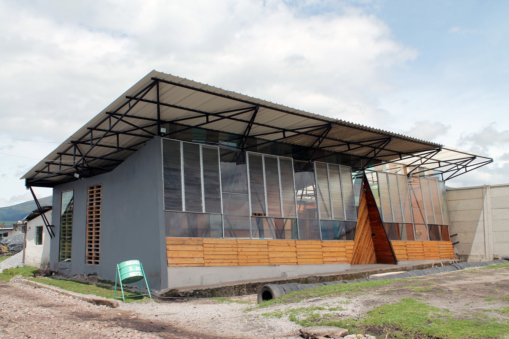 © Al Borde arquitectos