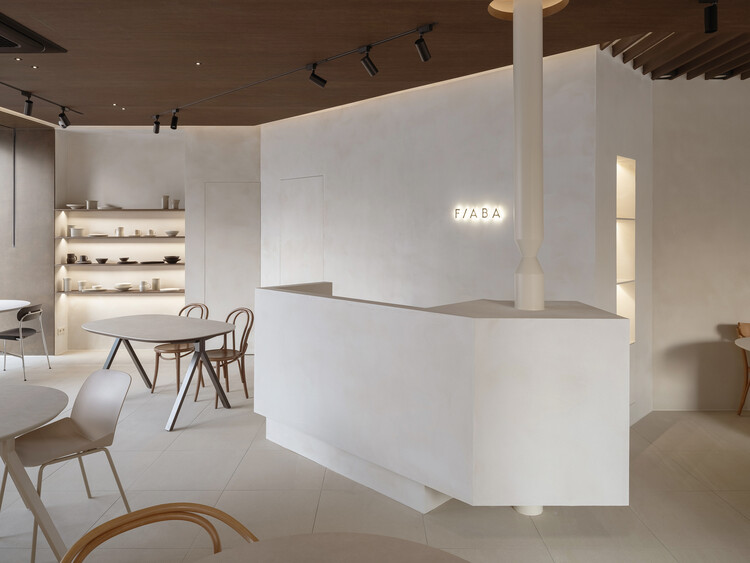 FIABA NEST Cafe / flw8studio - More Images
