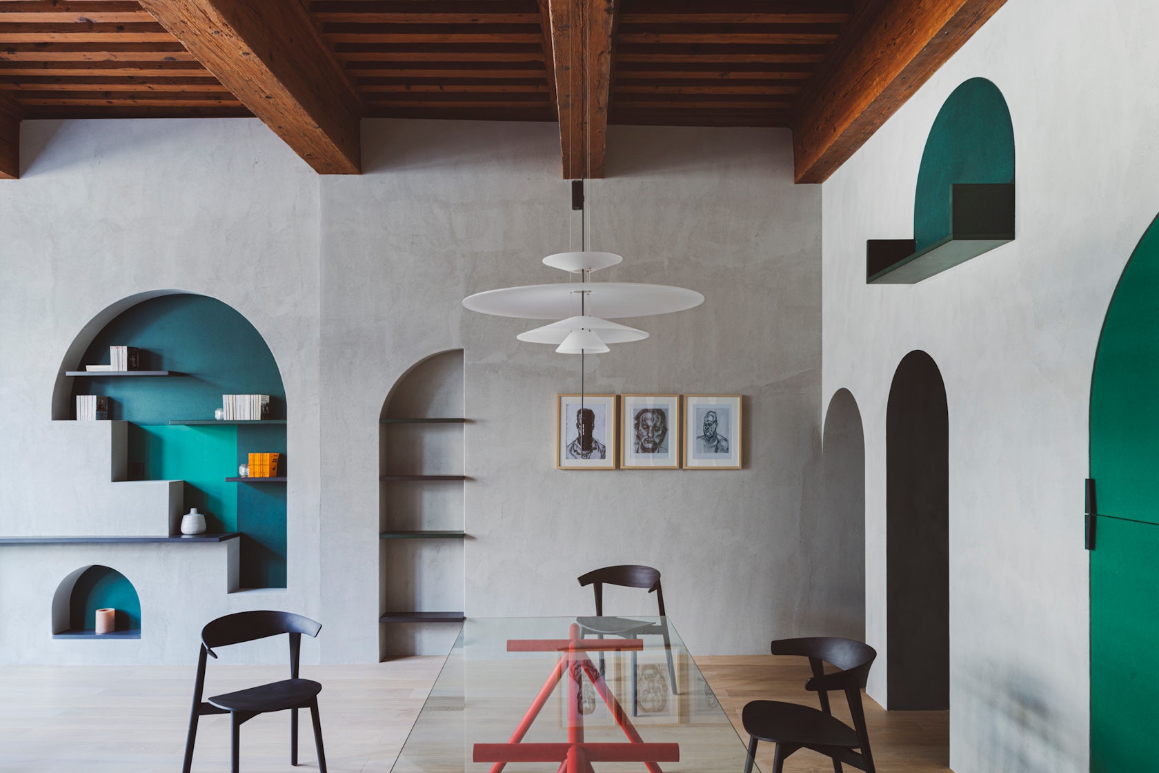 © STUDIO RAZAVI + PARTNERS