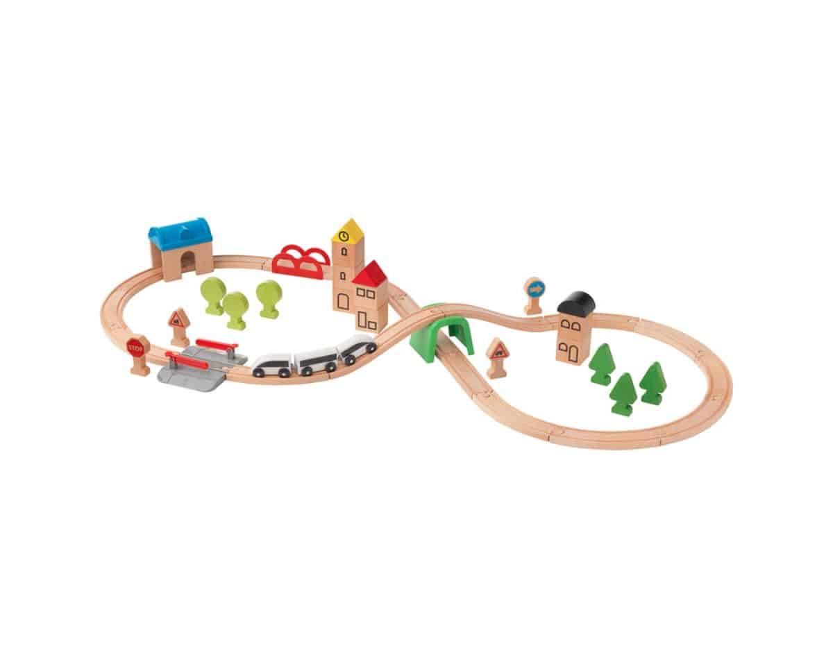 22 - IKEA Hackers LILLABO Train Set and Track