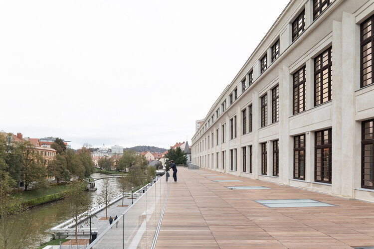 Center Rog – Renovation and Creative Center / Mendoza Partida + BAX studio - More Images
